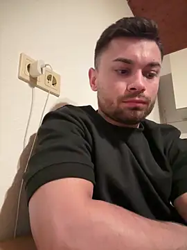 Snapshot of irimiea1729 chatting on 13, 12, 2025 irimiea1729 online show from 13, 12, 2025