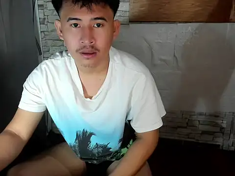Snapshot of Adim-pinoy146 chatting on 3, 5, 2026 Adim-pinoy146 online show from 3, 5, 2026