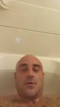 Bulbasaurisme online show from 6, 11, 2025