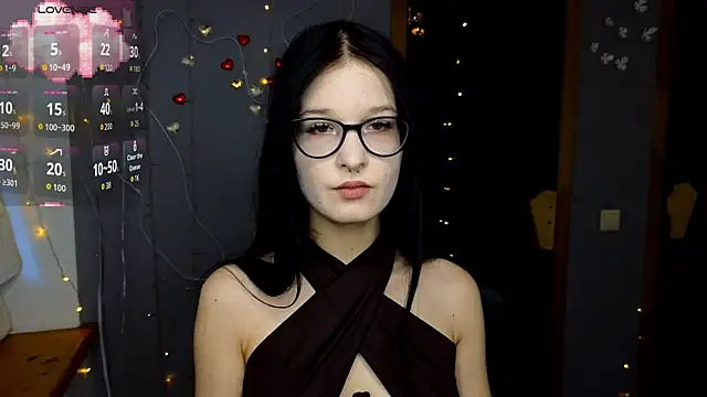 AlicaMoons online show from 11, 9, 2025