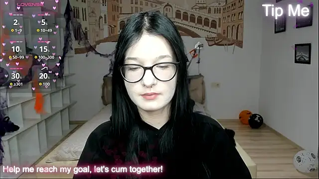 AlicaMoons online show from 1, 11, 2025