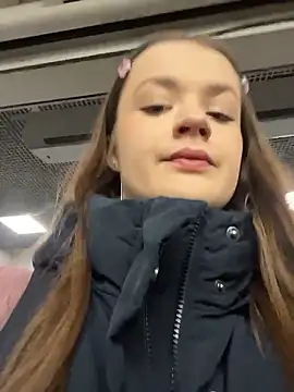 KittyQueeny online show from 18, 1, 2026