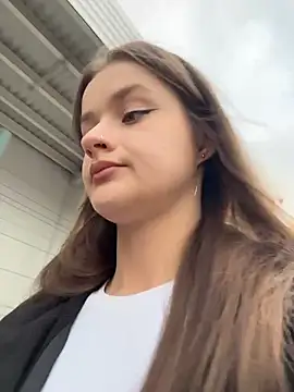 Snapshot of KittyQueeny chatting on 10, 10, 2025 KittyQueeny online show from 10, 10, 2025