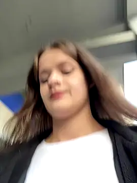 Snapshot of KittyQueeny chatting on 21, 9, 2025 KittyQueeny online show from 21, 9, 2025