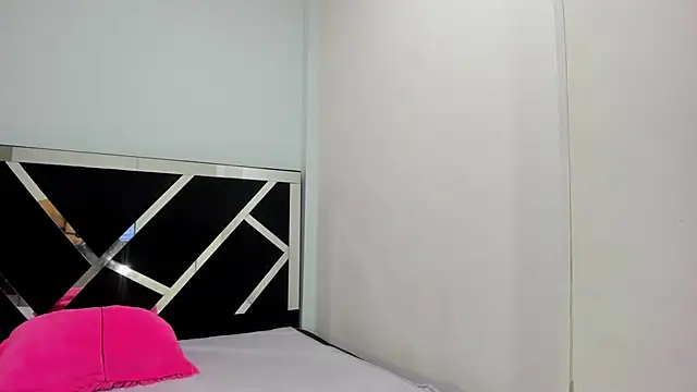 iisabella noa online show from 13, 9, 2025