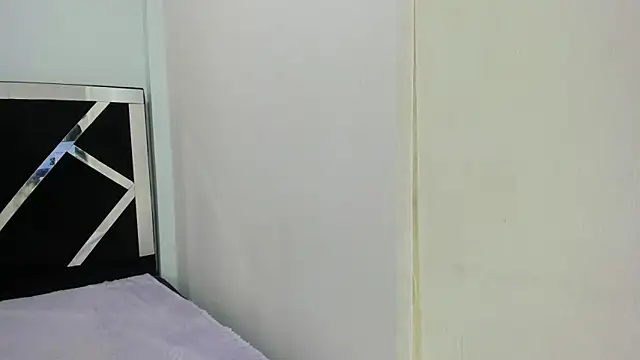 iisabella noa online show from 3, 10, 2025