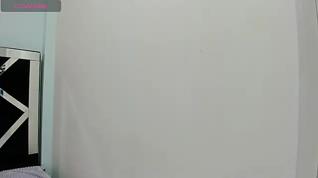 iisabella noa online show from 9, 10, 2025