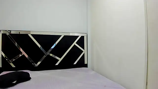 iisabella noa online show from 11, 9, 2025