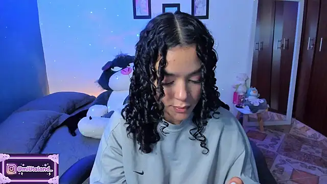 milita houston online show from 30, 10, 2025