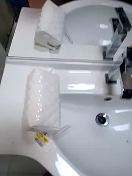 giova17cm online show from 18, 4, 2026