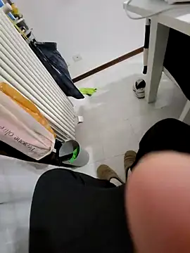 giova17cm online show from 6, 1, 2026