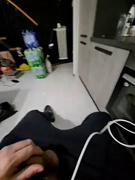 giova17cm online show from 19, 11, 2025