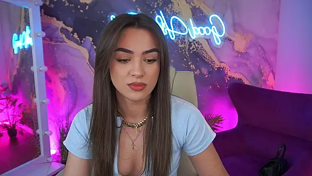 Snapshot of EricaSin chatting on 19, 6, 2026 EricaSin online show from 19, 6, 2026