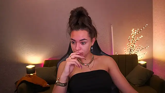 EricaSin online show from 18, 10, 2025