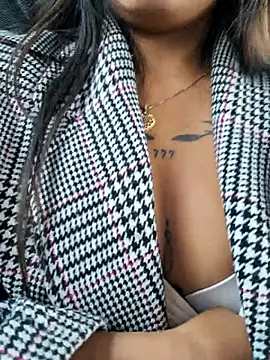 LunaHot 777 online show from 27, 10, 2025