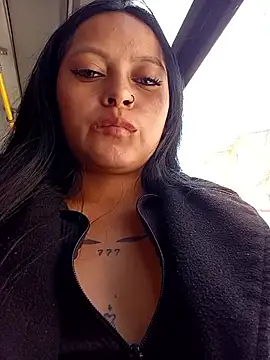 Snapshot of LunaHot_777 chatting on 25, 2, 2026 LunaHot 777 online show from 25, 2, 2026