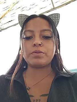 LunaHot 777 online show from 13, 11, 2025