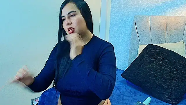 Aly Smith  online show from 16, 9, 2025