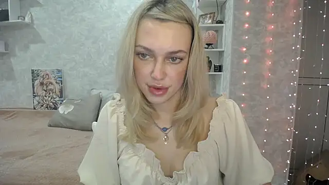 NickyAdamidi online show from 20, 9, 2025