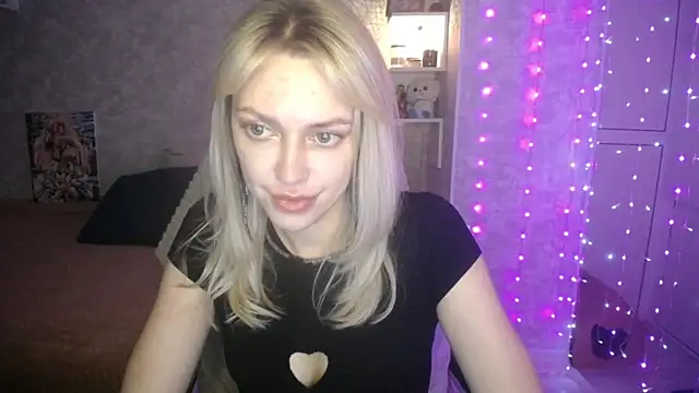 NickyAdamidi online show from 25, 10, 2025