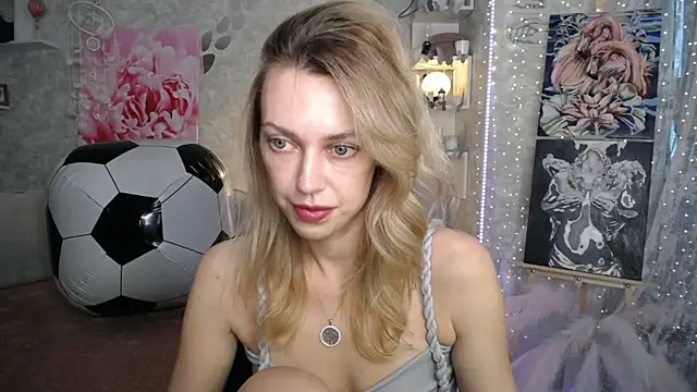 NickyAdamidi online show from 30, 6, 2026