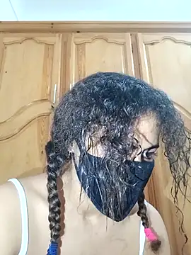 Snapshot of ghadiraa chatting on 2, 3, 2026 ghadiraa online show from 2, 3, 2026