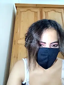 Snapshot of ghadiraa chatting on 1, 2, 2026 ghadiraa online show from 1, 2, 2026