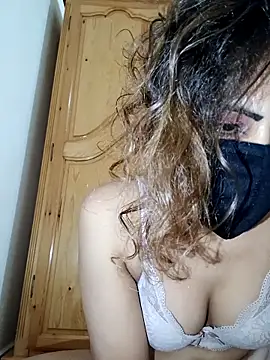 ghadiraa online show from 24, 10, 2025