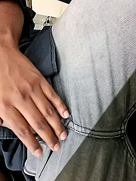 puuuhi online show from 23, 4, 2026