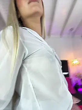 MystiqueXXX online show from 3, 10, 2025