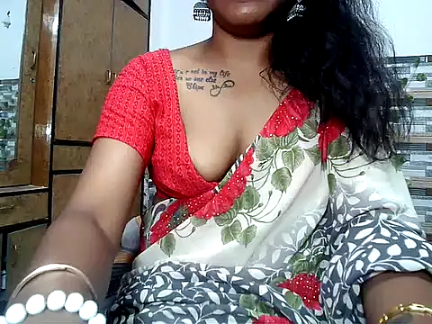 HOT AARVI11 online show from 13, 10, 2025