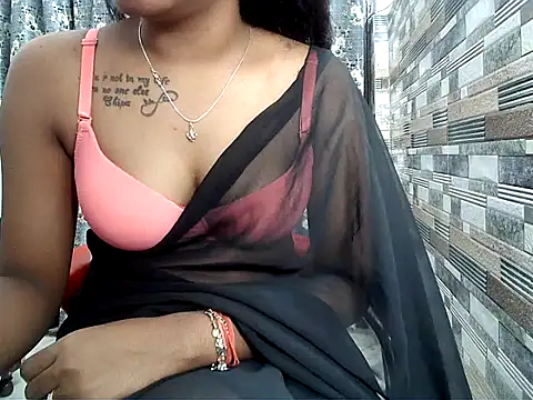 HOT AARVI11 online show from 27, 10, 2025