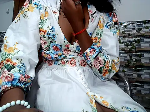 HOT AARVI11 online show from 23, 9, 2025