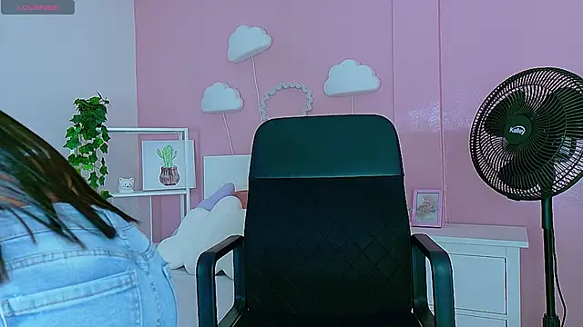 SamaGrey   online show from 19, 9, 2025