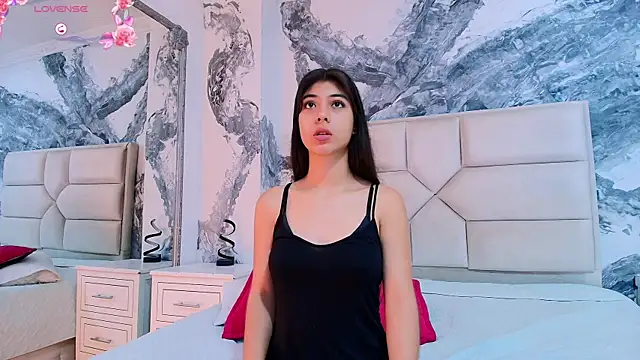 CristineCaru online show from 13, 9, 2025