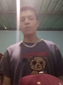 Snapshot of elinnki chatting on 12, 9, 2025 elinnki online show from 12, 9, 2025