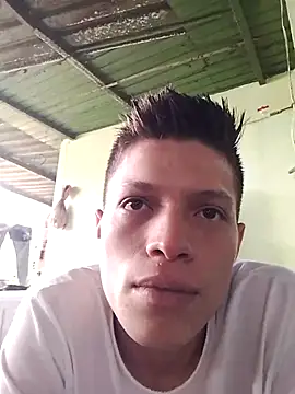 Snapshot of elinnki chatting on 11, 10, 2025 elinnki online show from 11, 10, 2025