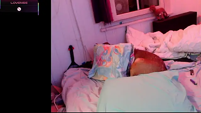 Kinkybooby online show from 10, 2, 2026