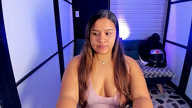 ElaBourn  online show from 10, 11, 2025