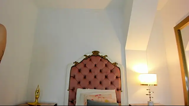 HarleyQueen666 online show from 12, 1, 2026