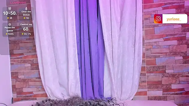 Brandy brown  online show from 21, 3, 2026