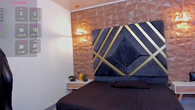 Emmaa white  online show from 21, 10, 2025