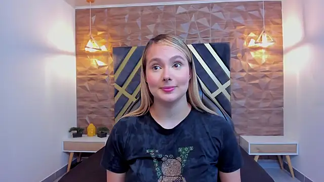 Emmaa white  online show from 12, 1, 2026