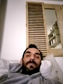 hotmen83 online show from 13, 10, 2025