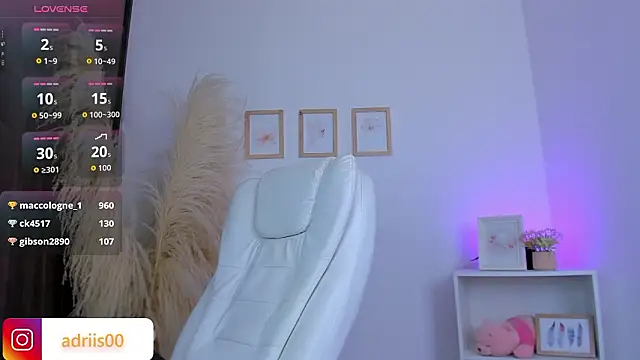 shannel moss   online show from 8, 3, 2026