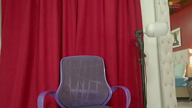 Sex samantha online show from 29, 9, 2025