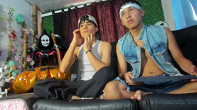 spicy adonhis online show from 1, 11, 2025