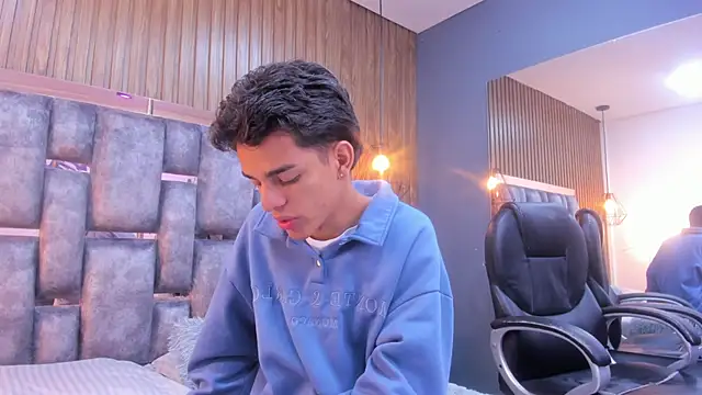 owen  johnson online show from 9, 4, 2026