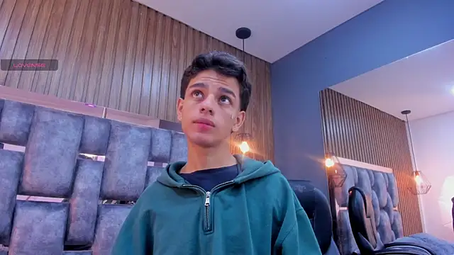 owen  johnson online show from 13, 4, 2026