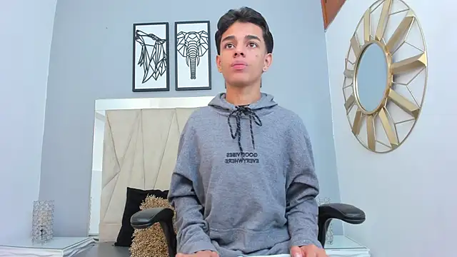 owen  johnson online show from 12, 9, 2025